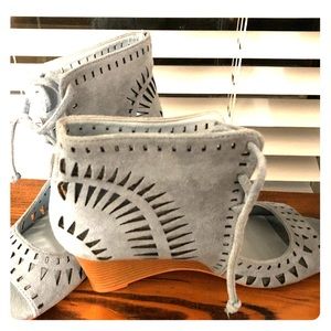 Laser cut wedges